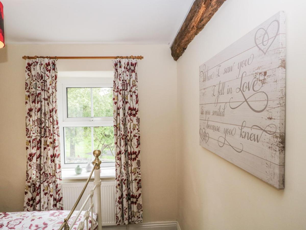 Mulberry Cottage, Grange-Over-Sands Exteriör bild