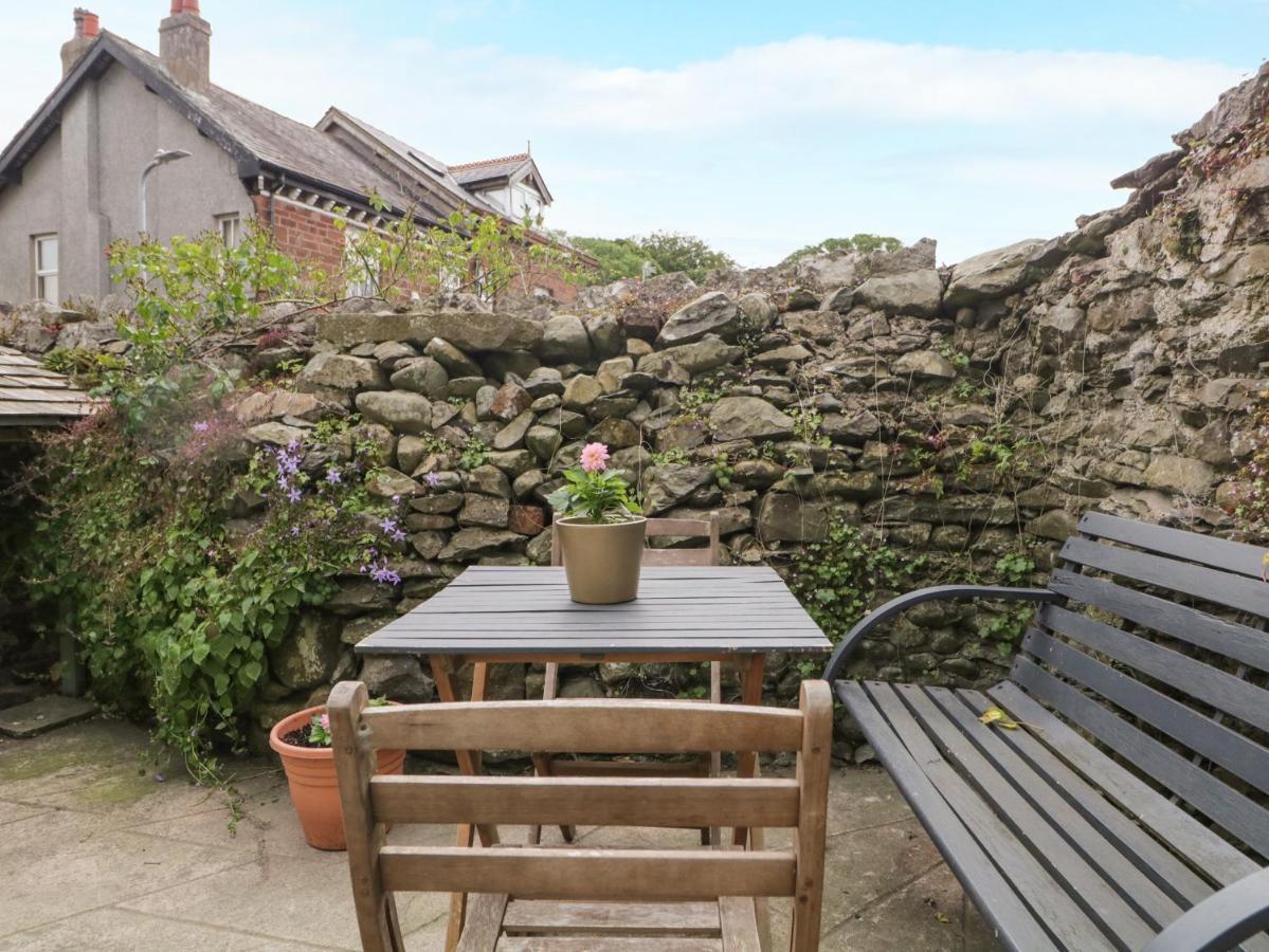 Mulberry Cottage, Grange-Over-Sands Exteriör bild