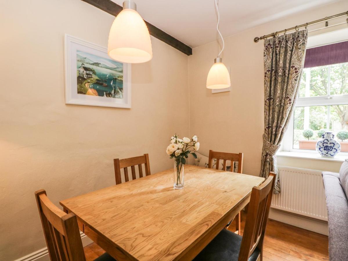 Mulberry Cottage, Grange-Over-Sands Exteriör bild